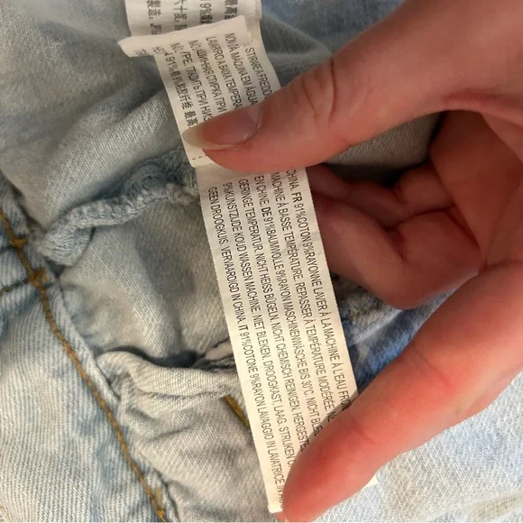 Light wash cotton denim jacket - Picture 4 of 4